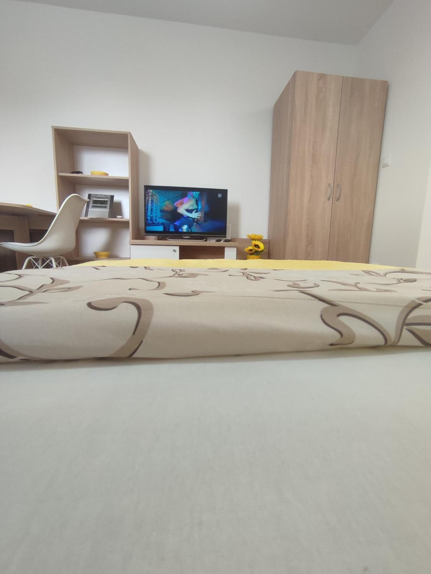 Hn Lux & Spa เวลิโก กราดิชเต ภายนอก รูปภาพ